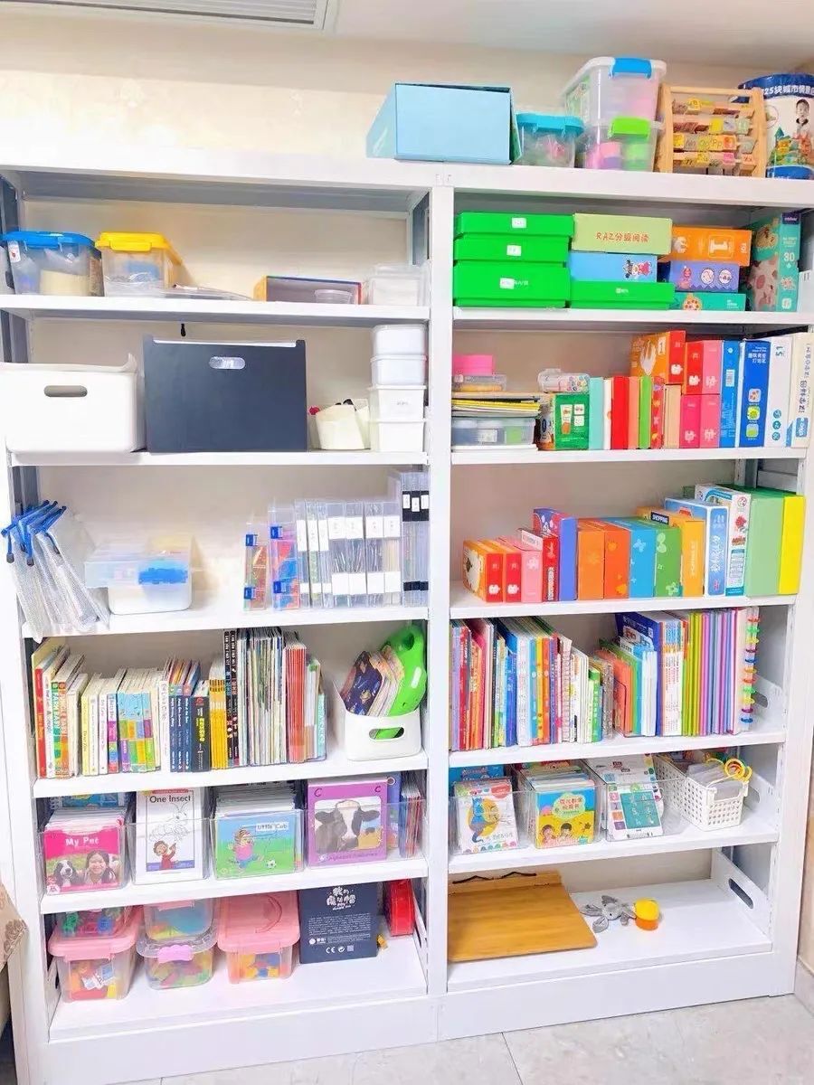 给孩子打造家庭图书馆,只需要这一个书架就够了