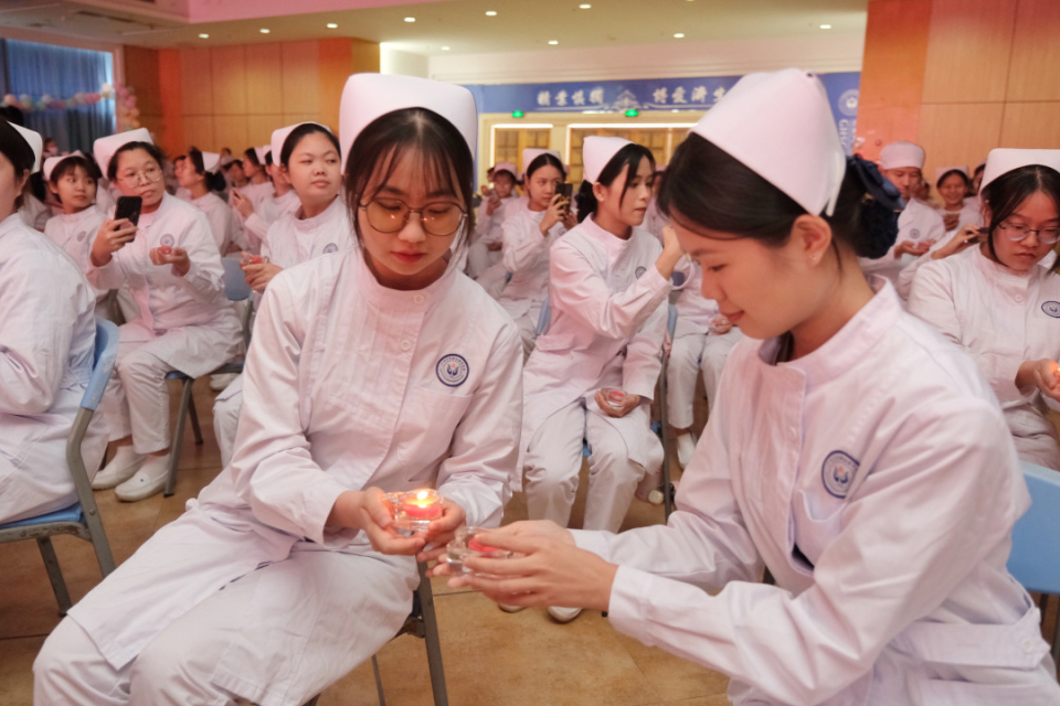 漂亮护士照片图片