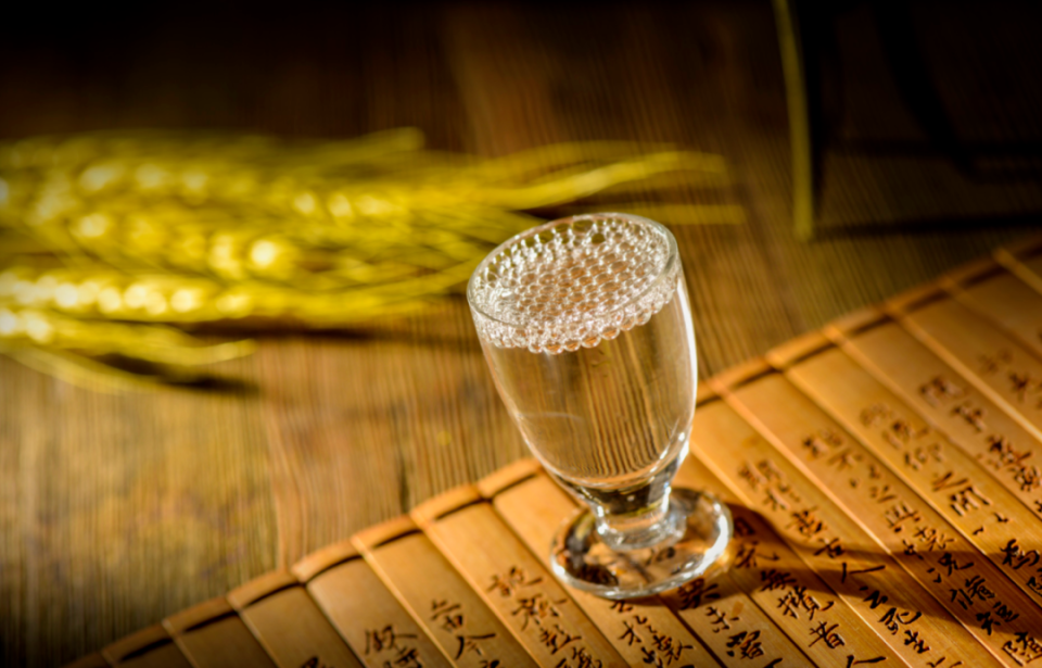 白酒行业怎么了?