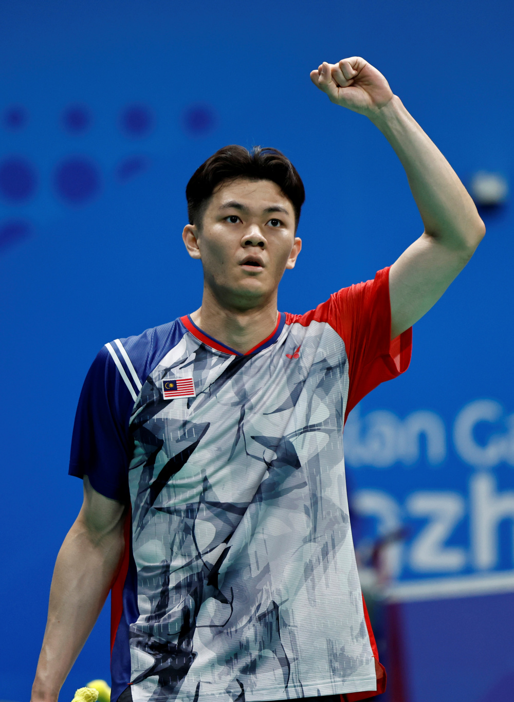 羽毛球——男子单打:李梓嘉胜伍家朗_腾讯新闻
