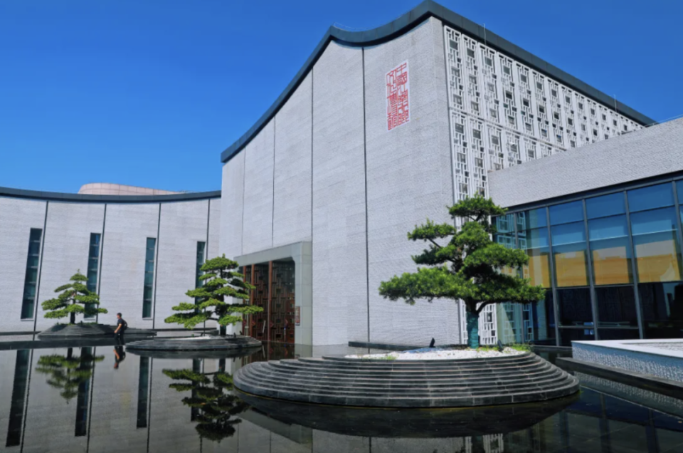 杭州市临平博物馆(中国江南水乡文化博物馆)是一座集中反映地方历史