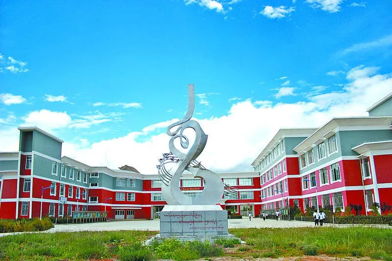 援藏30年联动报道:上海日喀则,珠峰脚下的接续"攀登"
