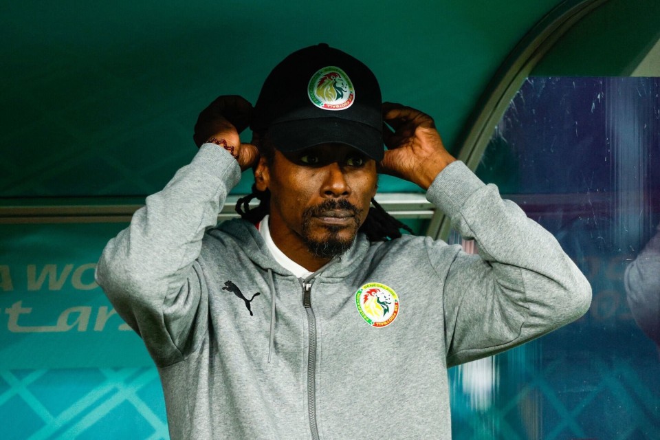塞内加尔足协官方:与国家队主帅西塞续约至2026年