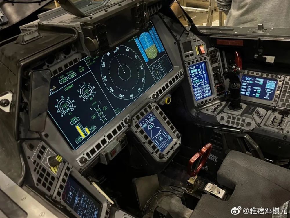歼20c在这里出现,有哪些技术进步?_腾讯新闻