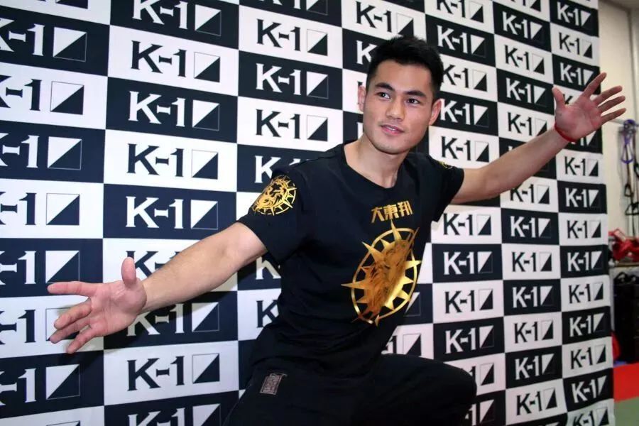 魏锐专访回应质疑我难道很老吗