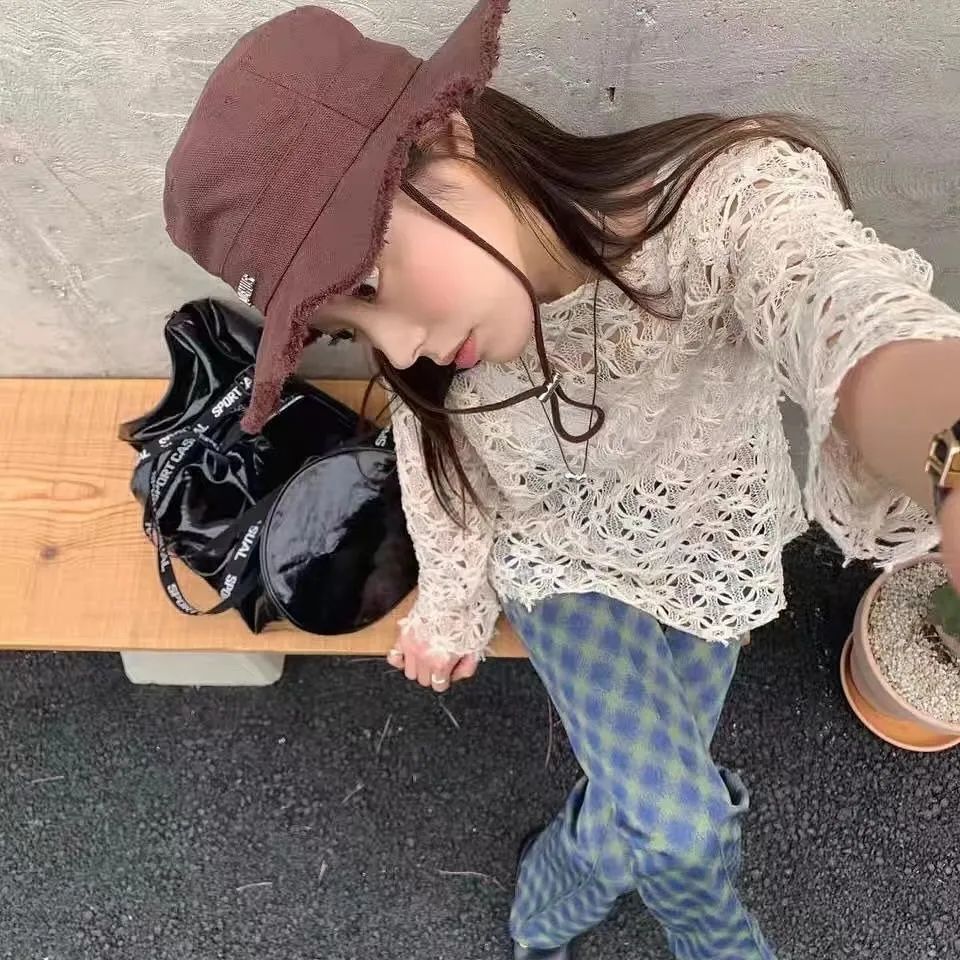 同样受明星和博主青睐,成立至今已有13年,有着让人可信赖的专业和审美