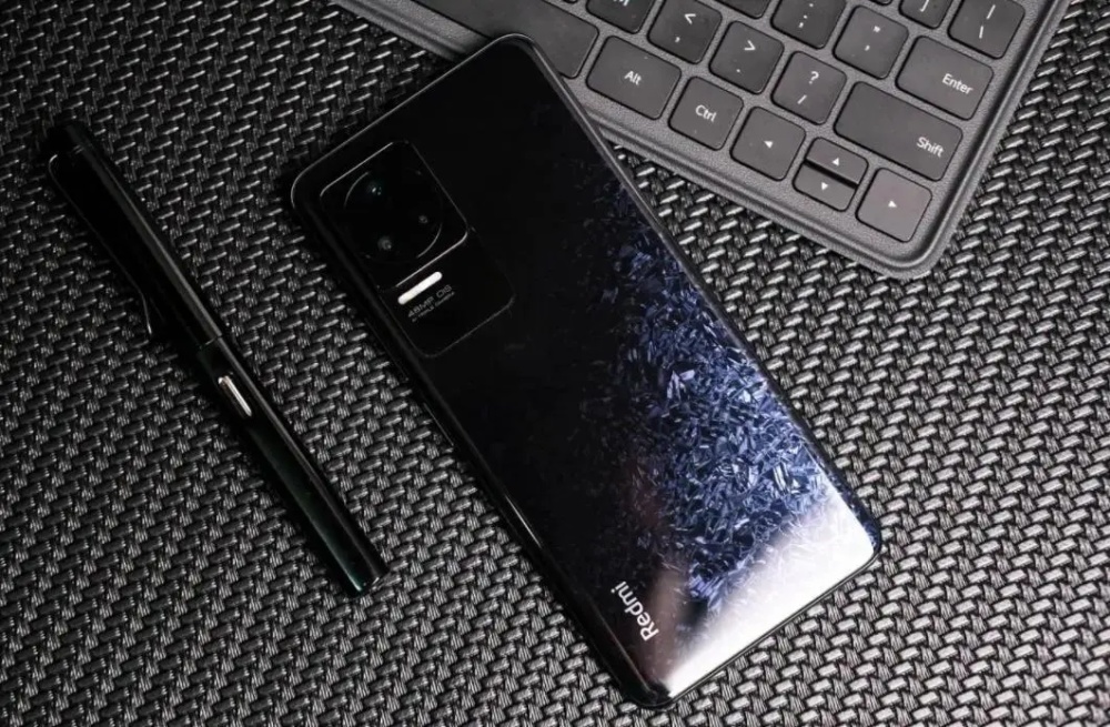 12GB＋256GB＋OIS光学防抖，重回1809元，热销顶配旗舰低价清仓2