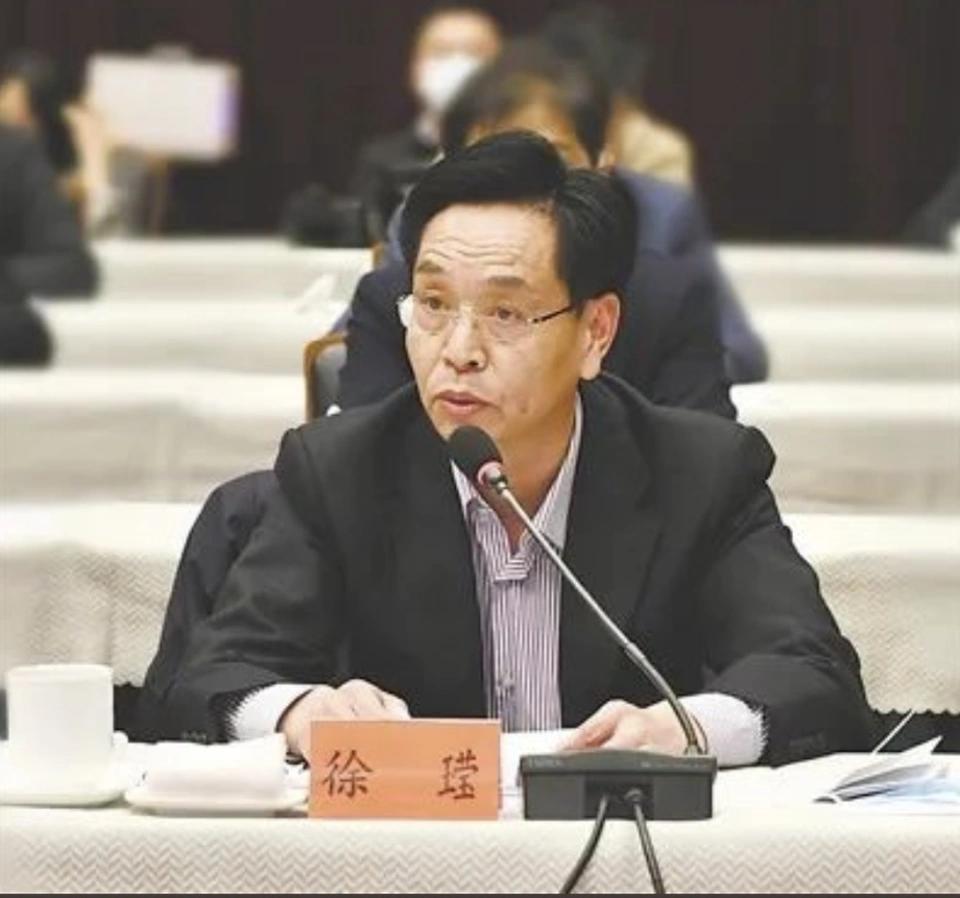 国家烟草专卖局一副局长任上被查 其67岁"老领导"上月被开除党籍