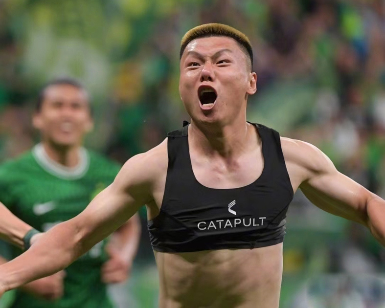 先被孙兴慜超车,又被王大雷狂喷!张玉宁将错过两场恶战