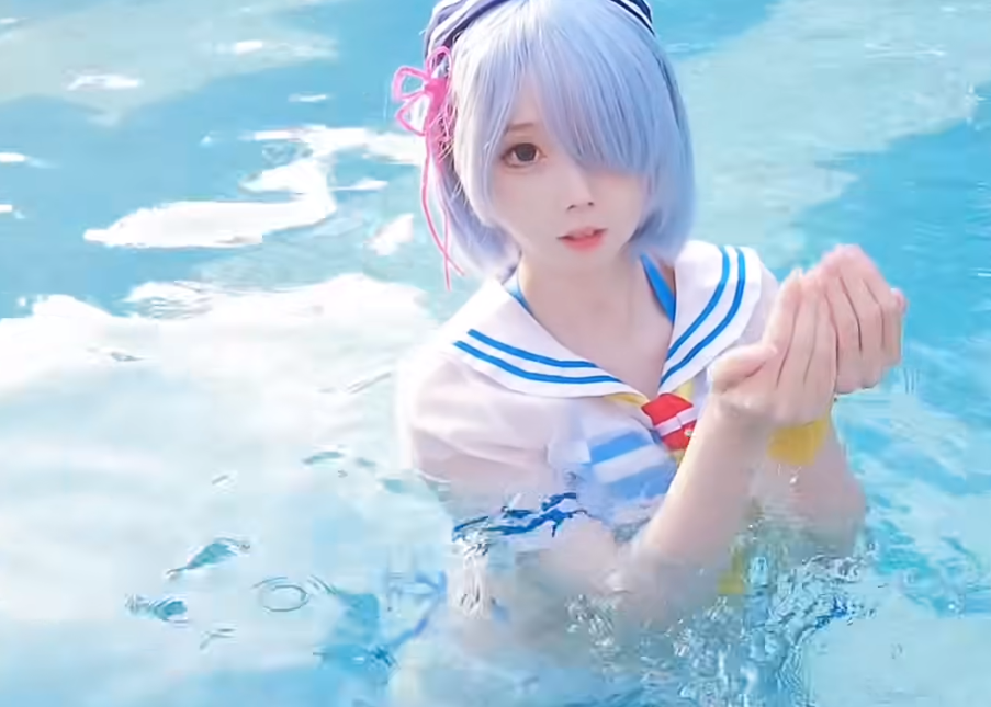 漫展为何封禁泳装cos原来都怪coser身材太好了