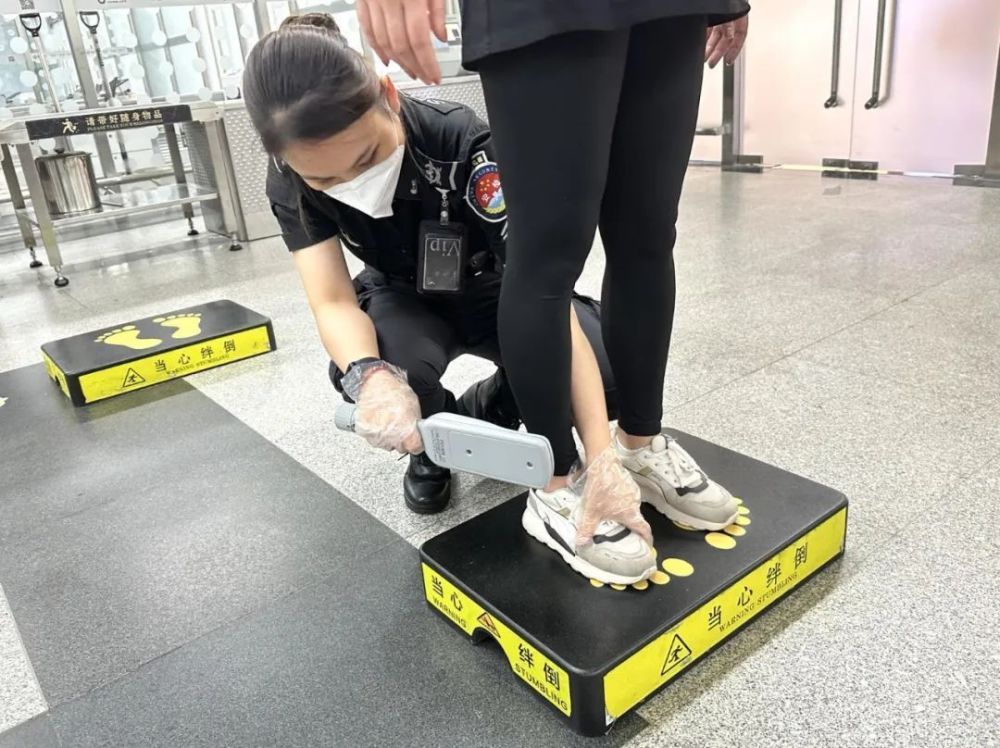 海口美兰国际机场提高安全检查等级_腾讯新闻