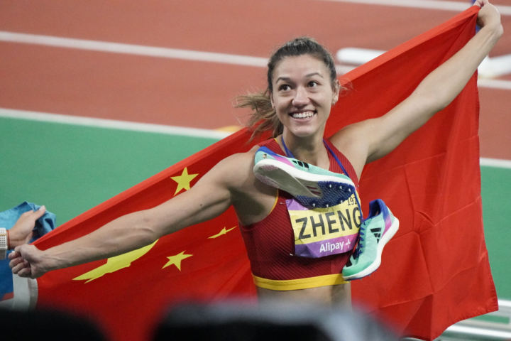 中国首位归化田径选手郑妮娜力,获女子七项全能冠军