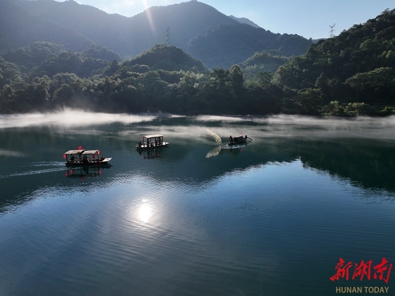 畅游清凉东江湖