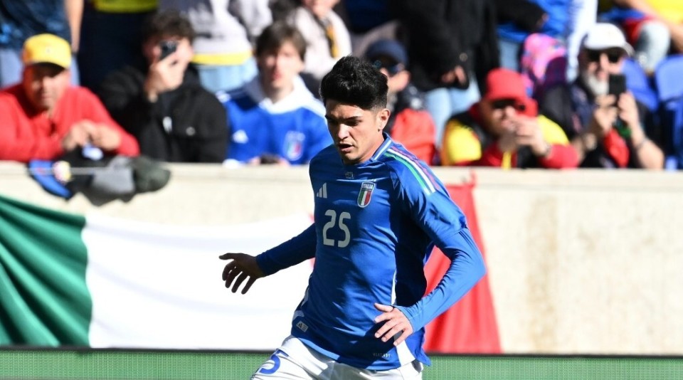 对阵厄瓜多尔都灵后卫贝拉诺瓦上演意大利国家队处子秀