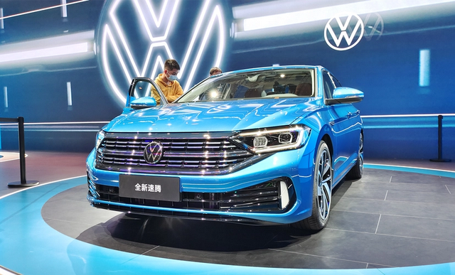 新款大众速腾亮相明星车型焕发新春