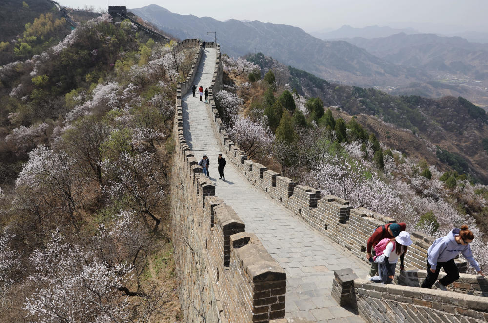 新华社记者 张晨霖 摄位于北京市平谷区金海湖镇的将军关长城(4月11日