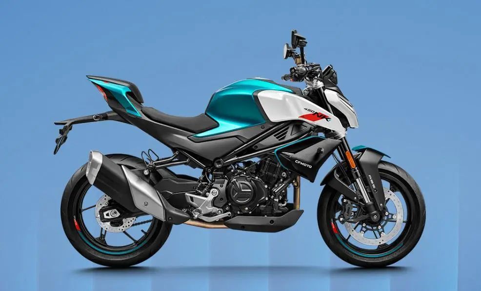 春风双缸街车450nk发布会亮相,不过并没有发布价格_腾讯新闻