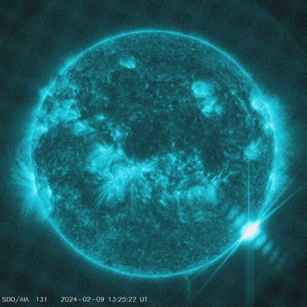 这个春节假期很热闹太阳爆发两次x级大耀斑