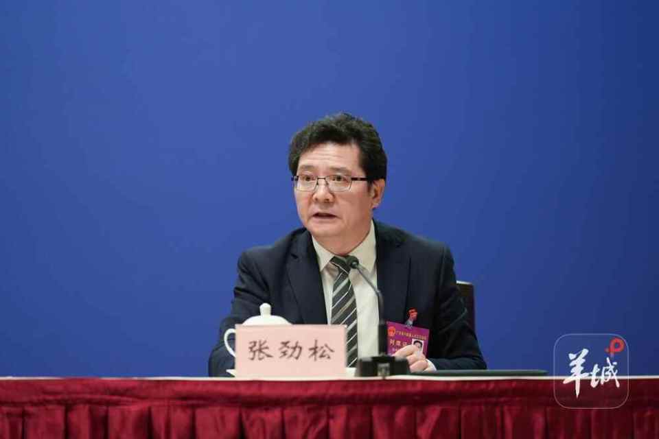 广东省商务厅厅长,省自贸办主任张劲松:深化"五外联动",推动外贸高