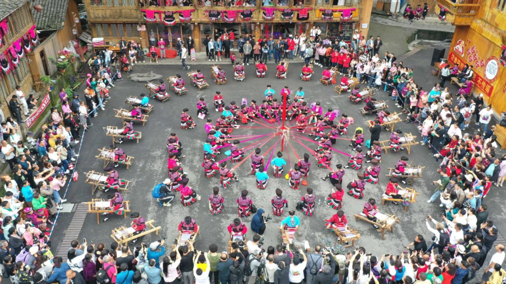 广西推出10条壮族三月三精品旅游线路