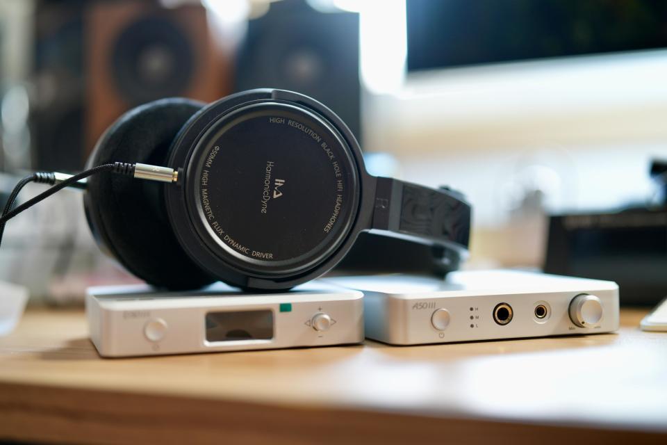 耳机发烧友的第一套「西装」系统,你觉得超低价的它真有资格吗?