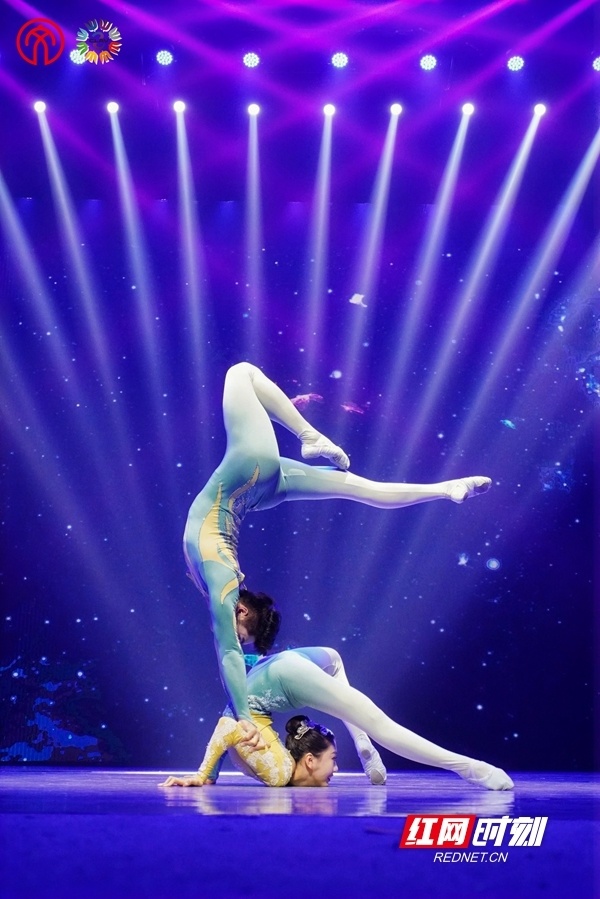 与人民同行 湘鄂粤桂中南四省区文艺志愿服务走进益阳