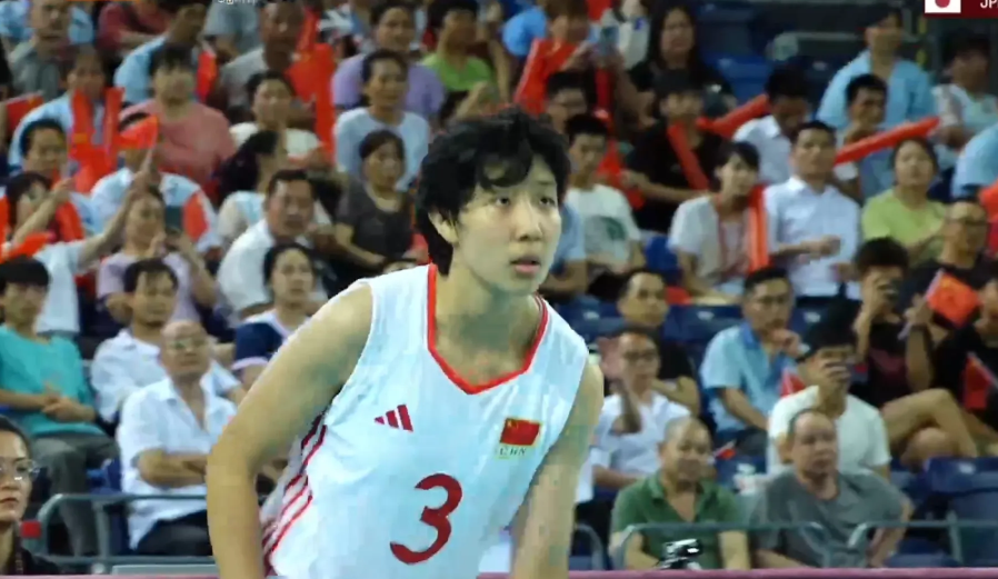 中国女排击败日本,时隔8年再夺亚锦赛冠军 18岁小将成奇兵