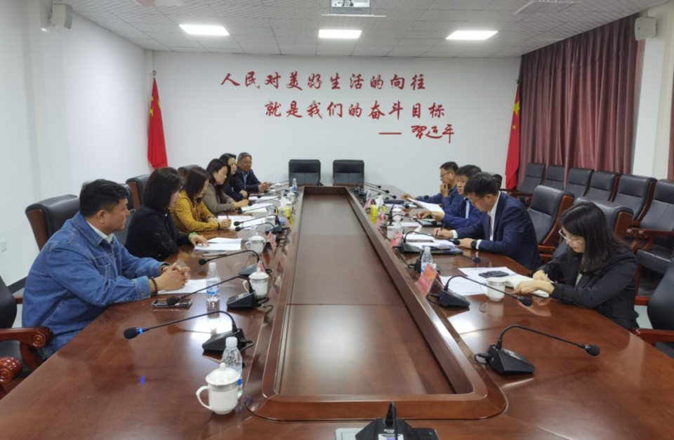 辽阳县人大常委会开展关于防范债务风险和全县国有资产管理工作情况的