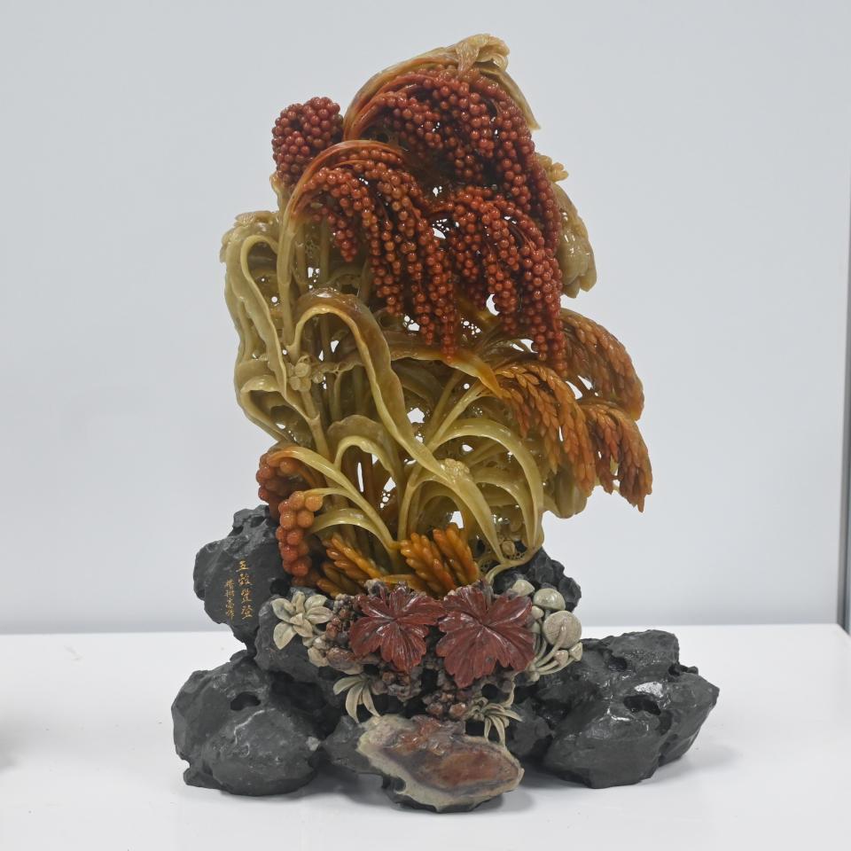 青田石雕大师精品作品在深圳免费展出持续至6月5日-腾讯新闻