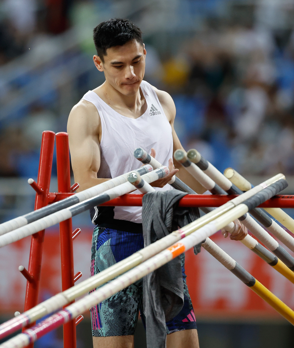 体育田径全国冠军赛男子撑杆跳高赛况