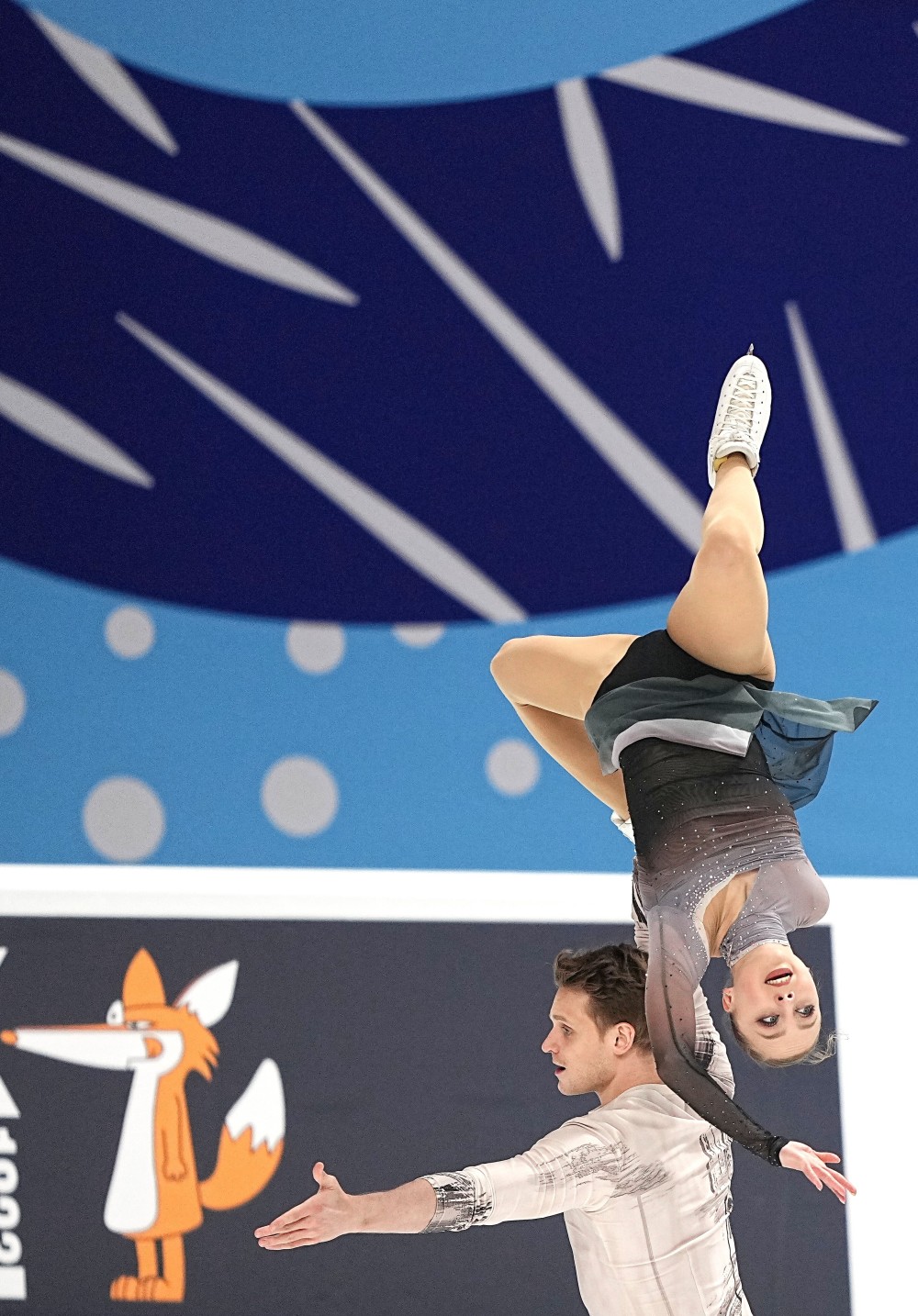 花滑——2024俄罗斯花样滑冰锦标赛:双人滑短节目赛况(3)