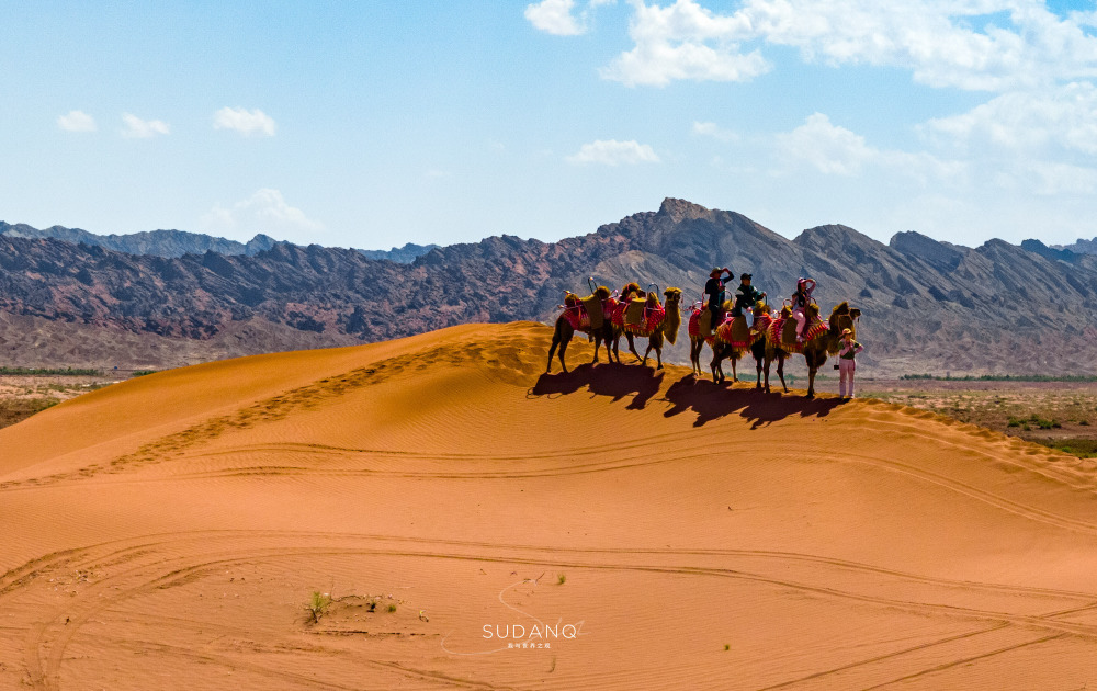 中国唯一的红色沙漠,被誉为塔里木盆地的明珠,就在新疆