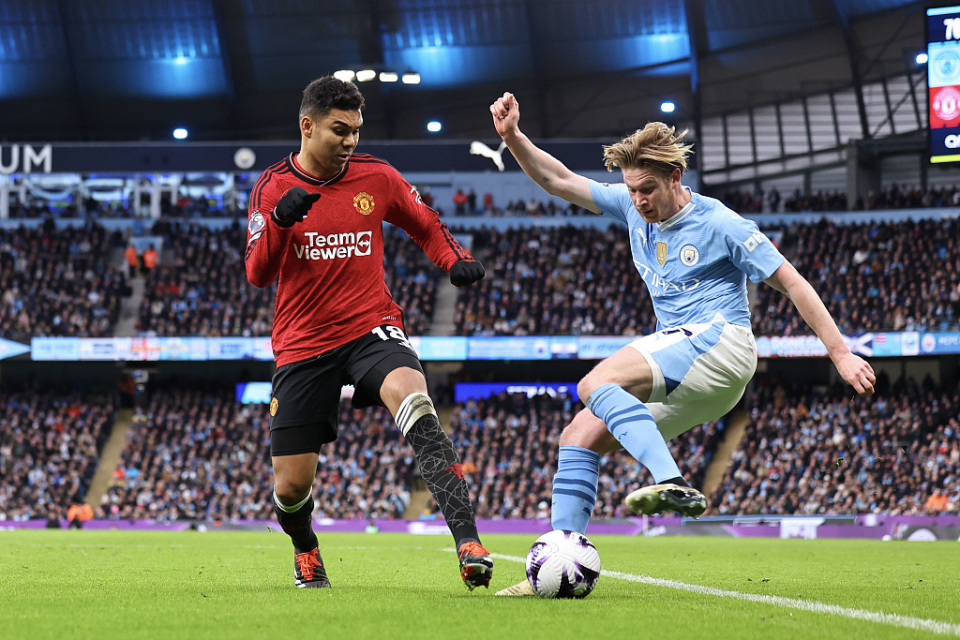 避免连败曼联vs埃弗顿首发预测滕哈格被迫整活新三叉戟出击