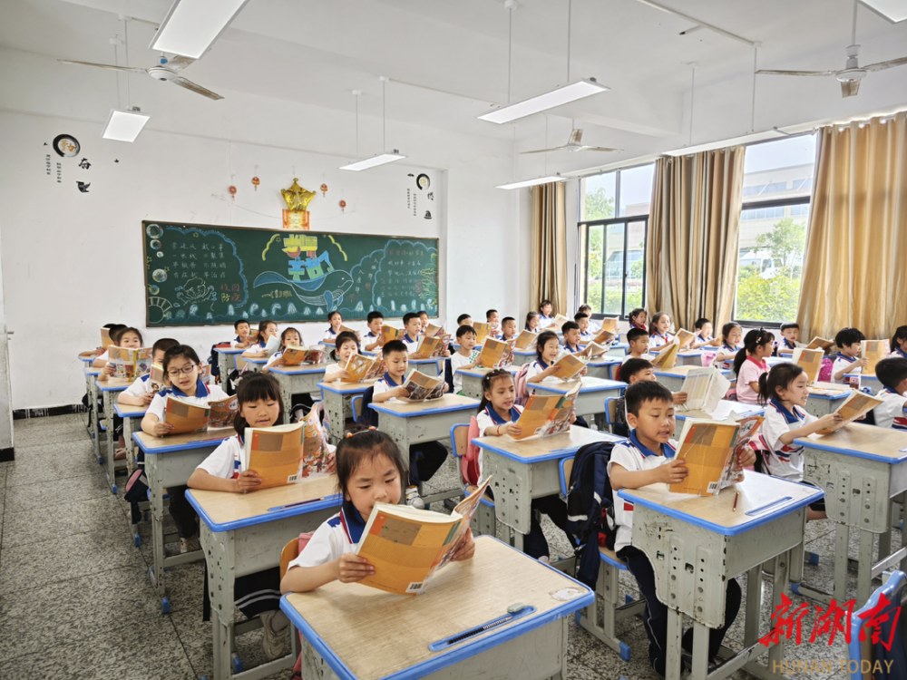 本次课堂常规展示活动充分展现了学生良好的精神风貌,加深了学生对