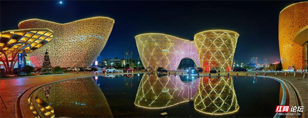 每日一图湖南夜游醴陵陶瓷博物馆赏国瓷釉下五彩之美