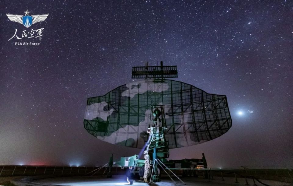 空军雷达兵,为祖国守望空天