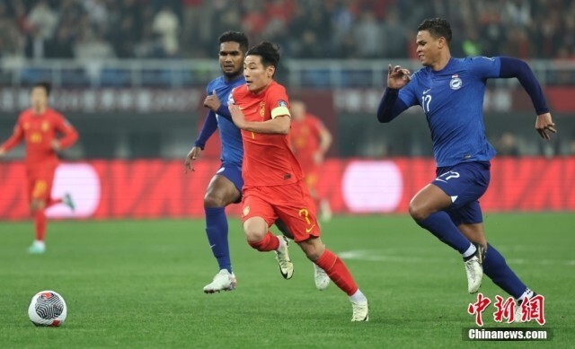 世界杯预选赛中国队41大胜新加坡队