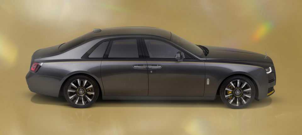 劳斯莱斯古思特"斑斓棱镜"系列官图发布,提供四种强调色选择