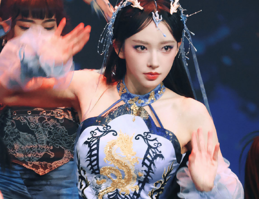 程潇cos小龙女爆火,曾经微胖性感,如今清纯动人!_腾讯新闻