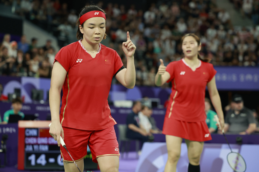 巴黎奥运会丨羽毛球——女双四分之一决赛:陈清晨/贾一凡晋级(2)