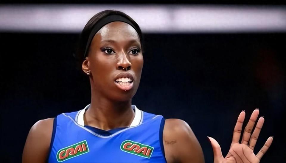 中国女排涌现2位天才少女仅12岁已达1米9国产版埃格努或诞生