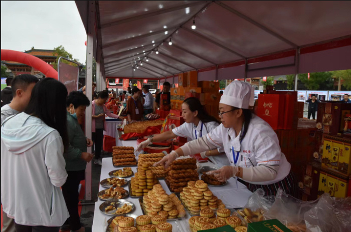 第七届神池月饼文化节暨特色食品专业镇美食展销古城专场活动在忻州