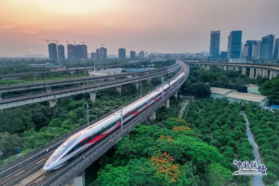 6月15日全国铁路"调图",京广高铁全线按时速350公里高标运营