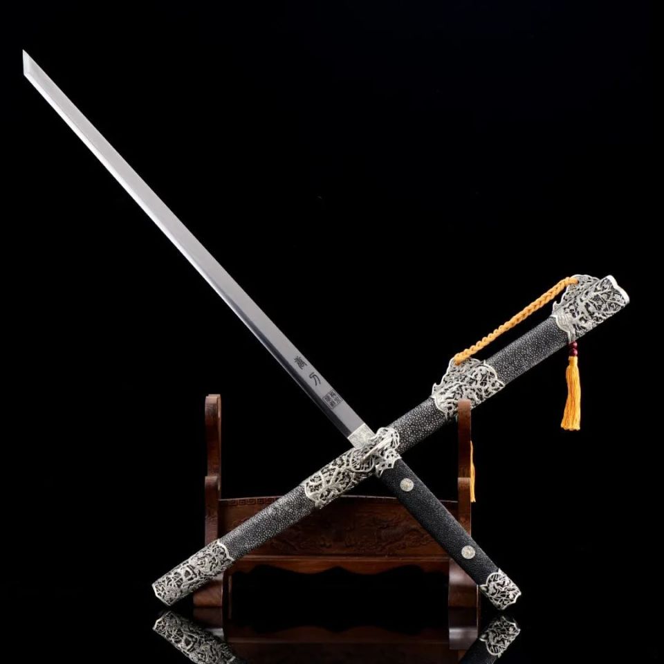 龙泉宝剑传承千年文化之魂