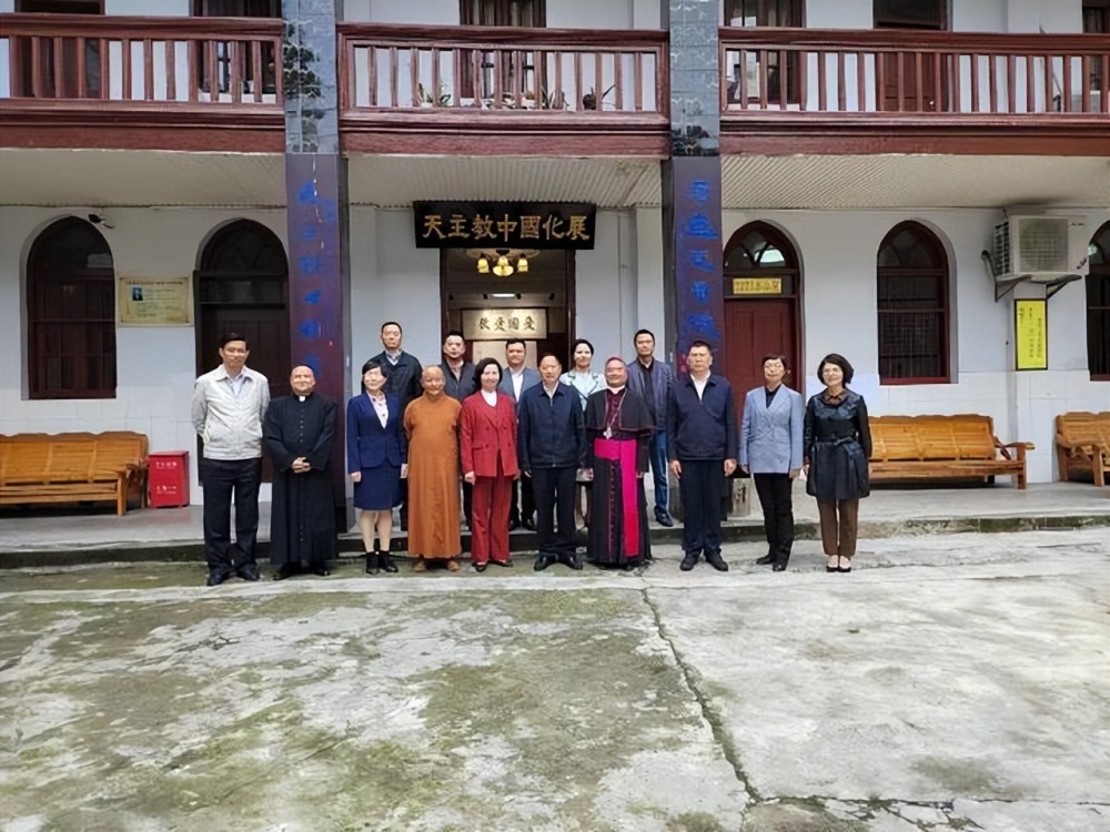 閬中市福音堂,巴巴寺,圭峰禪院,西竺寺,南充市清真寺,順慶區天主教