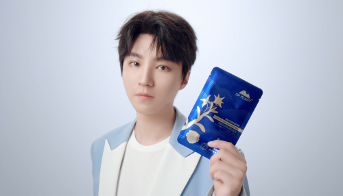 植物医生官宣王俊凯为面膜代言人,国货品牌焕发青春活力