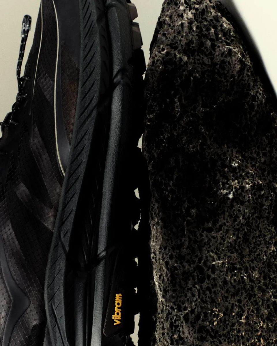 BURTON 蛇年中国限定系列正式发售/HOKA x SATISFY 全新配色限量发售-腾讯新闻