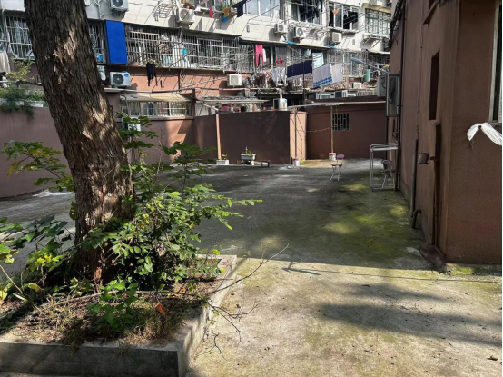 “闲置空地”变身！小区“微改造”提升居民幸福感_腾讯新闻