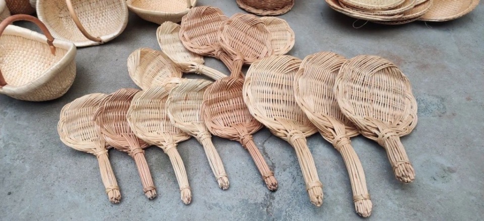 "草泊柳编传统技艺"入选区级非遗代表性项目名录