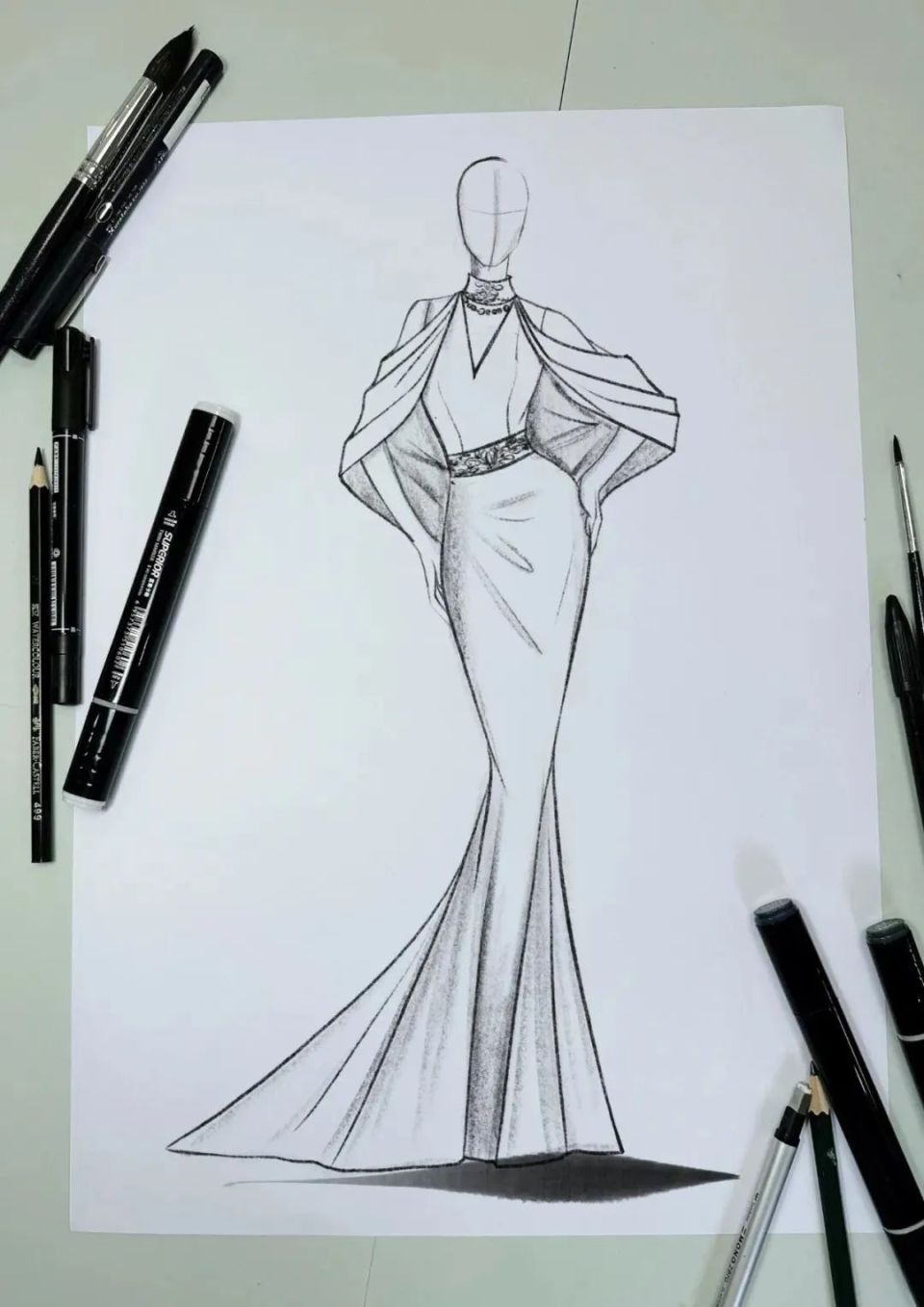 手绘礼服线稿图分享